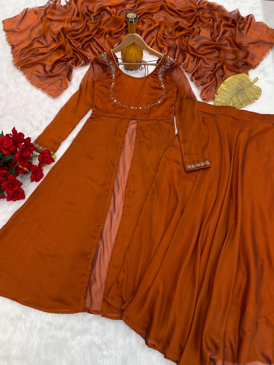β¨ Step Into Royalty β Limited Edition Rangoli Silk Lehenga Set β¨