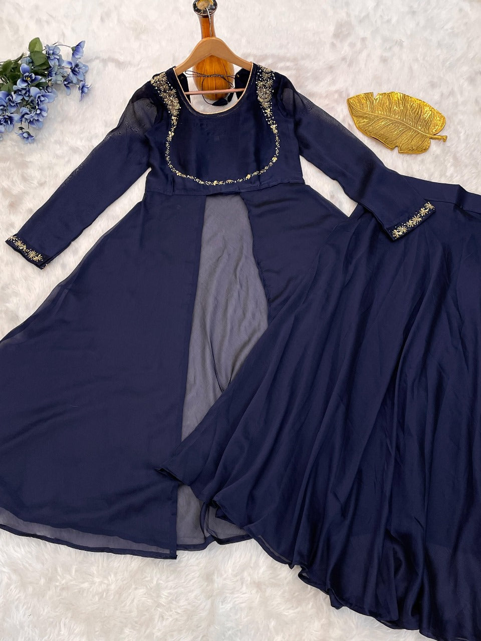 β¨ Step Into Royalty β Limited Edition Rangoli Silk Lehenga Set β¨