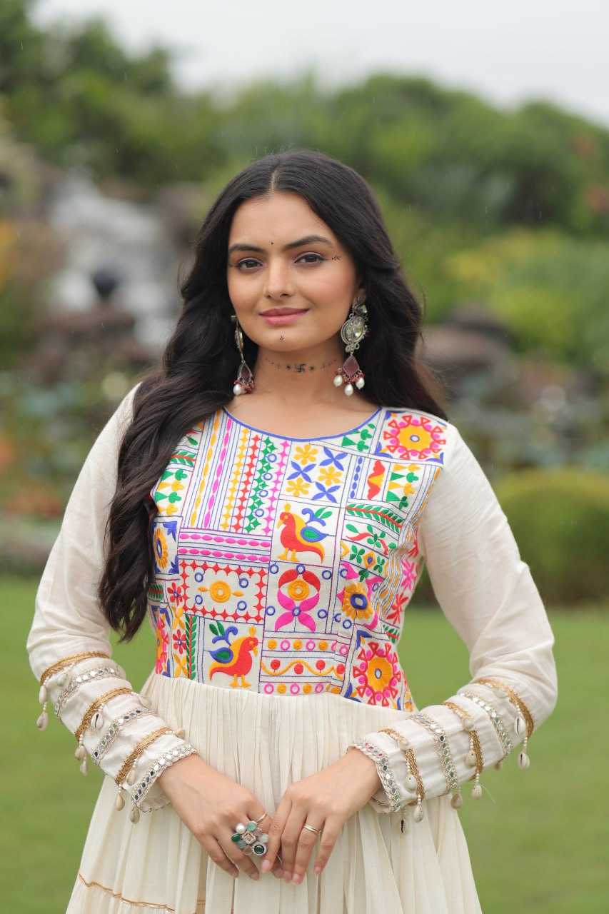 šø Celebrate Raksha Bandhan in Style šø
