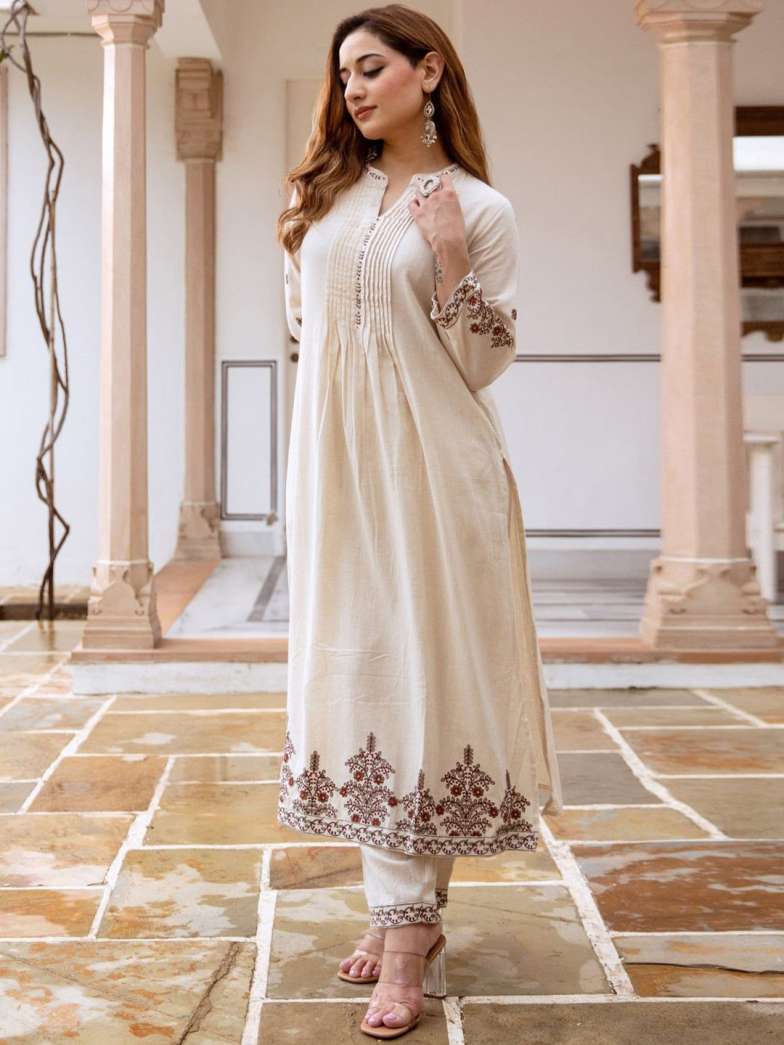 🆕 New Launch – Elegant Cotton Flex Kurti; Pant Set 💃✨