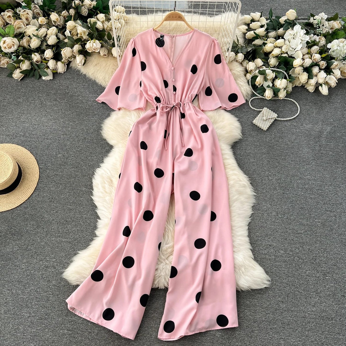 🌟 Luxury Polka Jumpsuit – Bold, Chic & Effortlessly Elegant ❤️