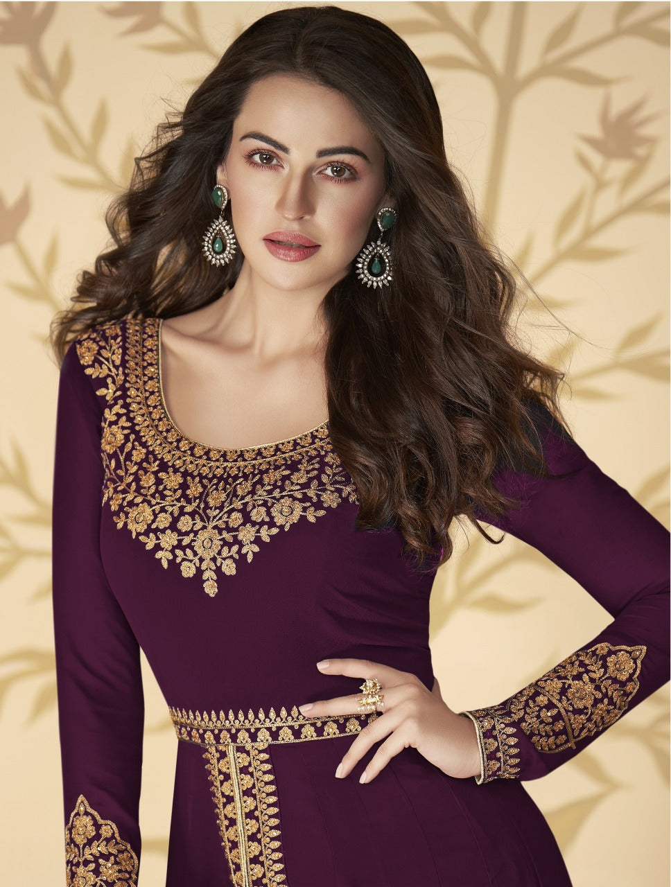 ✨ Unveil Your Inner Grace – Premium Festive Ensemble ✨
