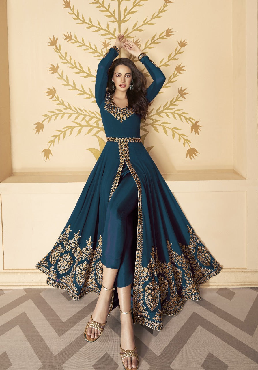 ✨ Unveil Your Inner Grace – Premium Festive Ensemble ✨