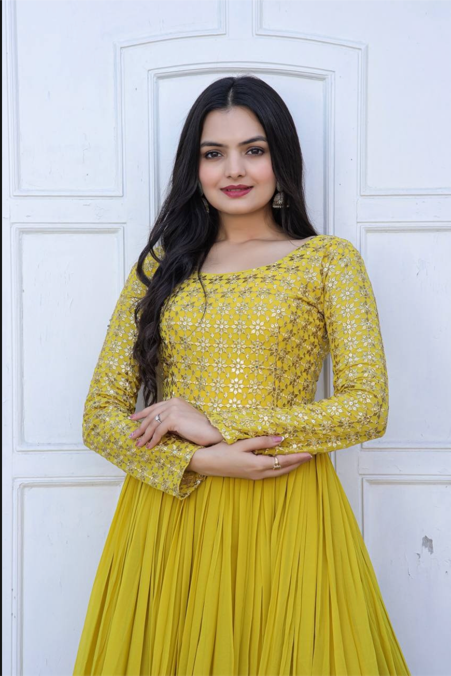 Grand Festive Gown – Code: K-1034