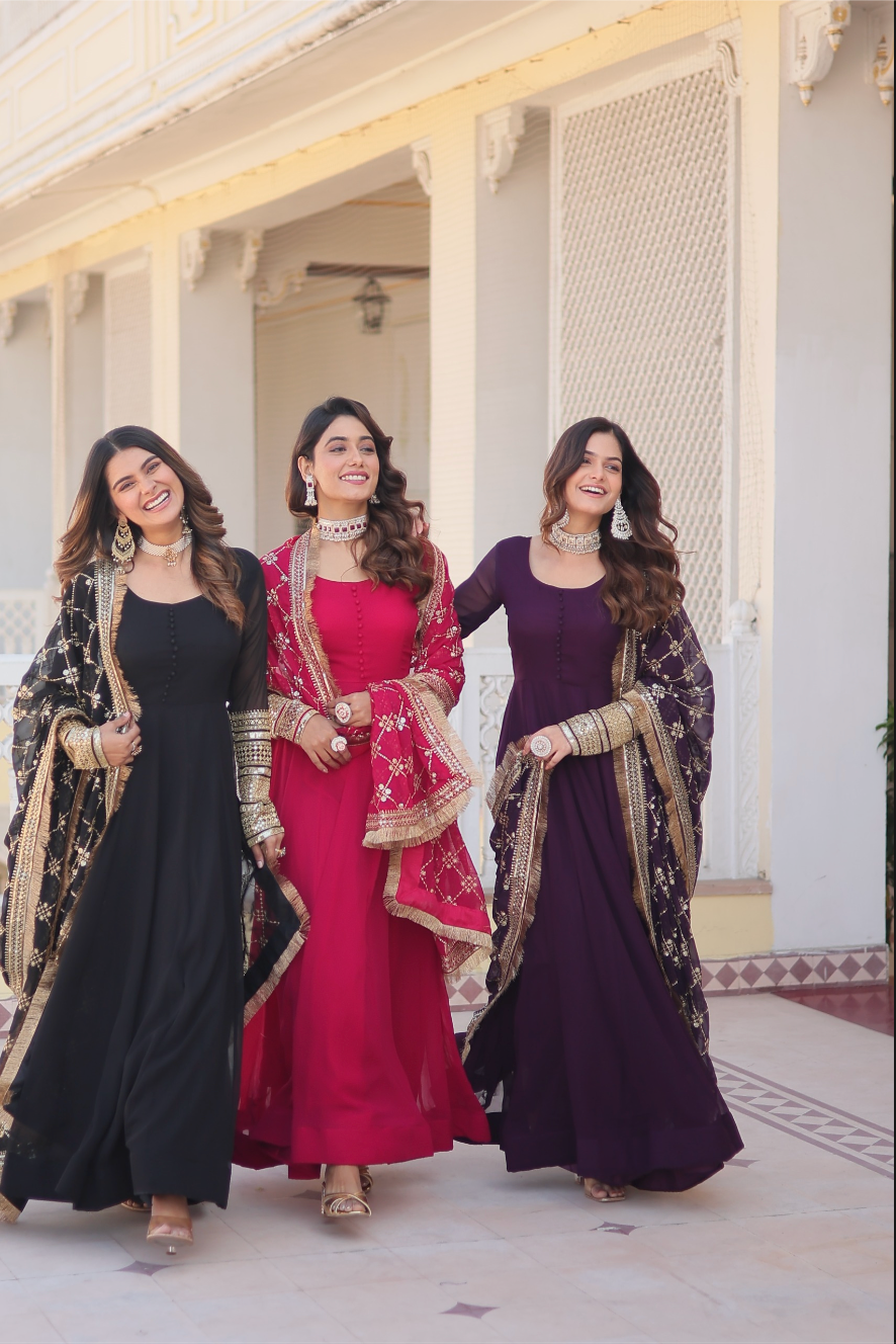 💖 Elegant Gown-Dupatta Ensemble – Code: K-1070