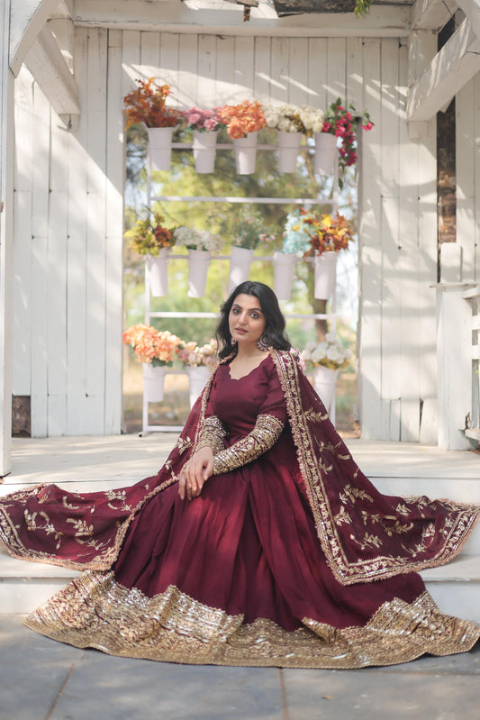 👑 Gown-With-Dupatta Collection 2025: Feel Royal. Shine Bright. ✨